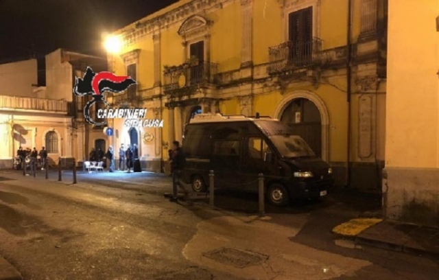 Dalle panchine occupate alle passeggiate al mare, nel Siracusano 26 denunce