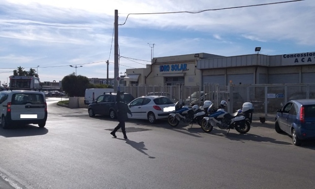 Siracusa, mascherine non confermi agli standard di sicurezza: denunciato un venditore