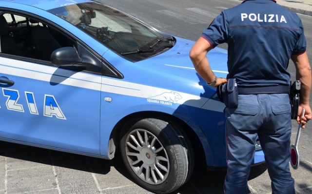 POLIZIA-DI-STATO-Tag