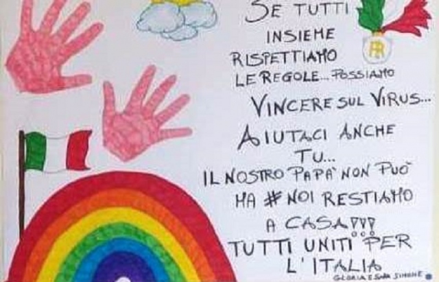 Siracusa, "Il nostro papà non può ma noi restiamo a casaI Tutti uniti per l’Italia": disegni e attestati di stima per i Carabinieri