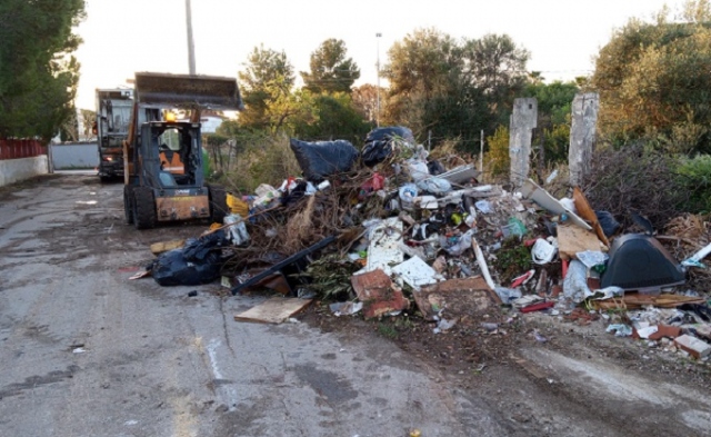 Siracusa, discariche abusive: bonifica straordinaria a Fontane bianche e zone balneari