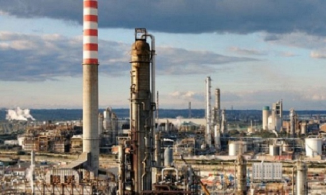 Siracusa, zona industriale: i sindacati chiedono la piena attuazione del Protocollo firmato con il Governo