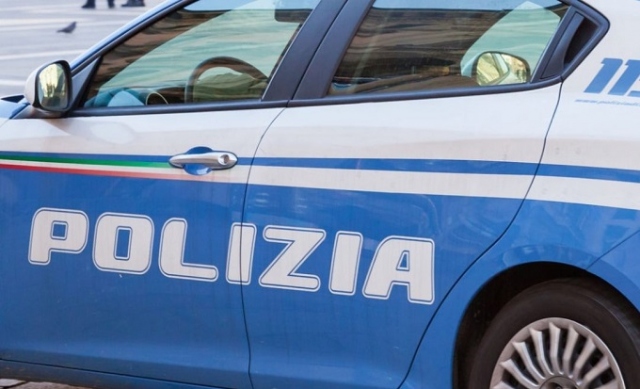Siracusa, detenzione di arma bianca e ricettazione di un casco: una denuncia