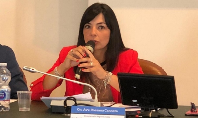 Otto milioni di euro dalla Regione ai Comuni del Siracusano