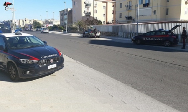 Lentini, violano il decreto anti-coronavirus per rubare arance: arrestati 5  catanesi