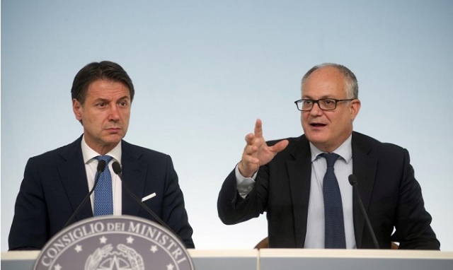 Gualtieri: "Previsione di deficit per il 2020 al 2,5% del Pil"