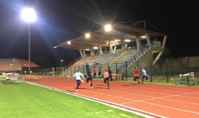 Avola, torri faro illuminano lo stadio “Meno di Pasquale”