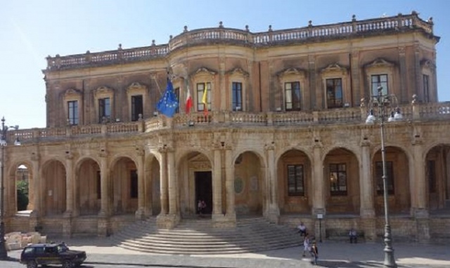 Noto, slitta la scadenza della prima rata Tari: Bonfanti "Questo non è il momento delle tasse"