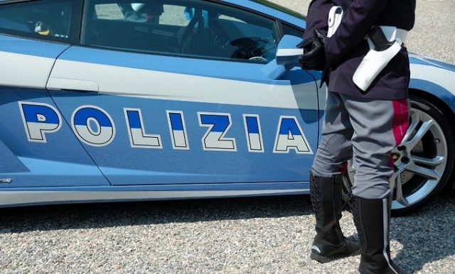 Carlentini, rapina aggravata in supermercato: arrestati in due