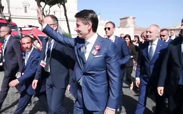 5152449_1456_poliziotto_scorta_conte_morto