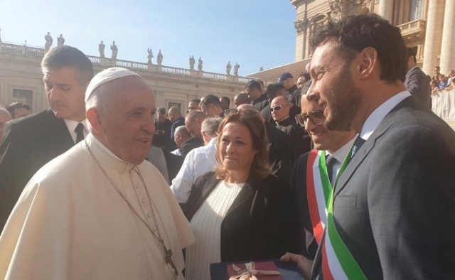 Papa Francesco chiama il sindaco Italia, la benedizione per Siracusa