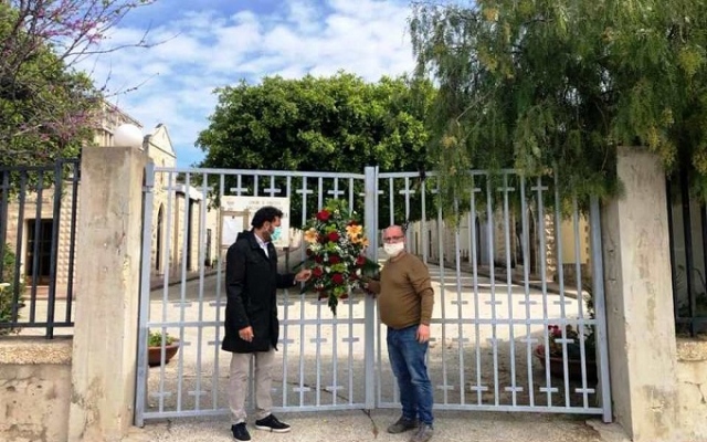 Siracusa, il sindaco Italia rende omaggio ai defunti a nome della città