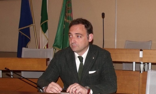 Siracusa, atto di accusa alla politica: Tota annuncia raccolta cronologica degli avvenimenti da sottoporre alle Autorità