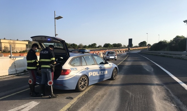Siracusa, Posti di blocco in Autostrada e controlli su strada: le misure anti Covid