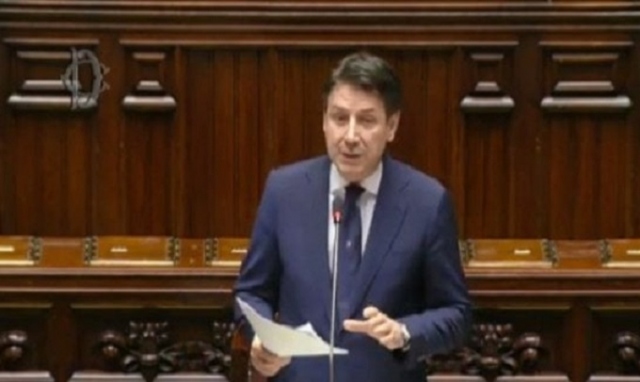 Fase 2, Conte alla Camera: "Illegittime misure meno restrittive emesse dalle Regioni"