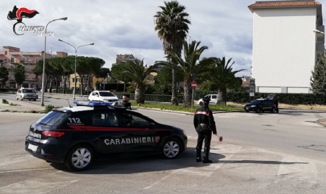 Siracusa e provincia, violazione norme anti covid: sorpresi in paninoteca o in cerca di droga