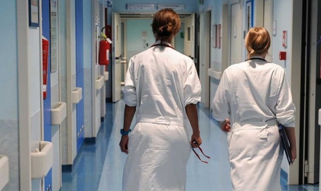 Siracusa, l'Irem dona mascherine, tute protettive e caschi respiratori agli ospedali Umberto I° e Trigona