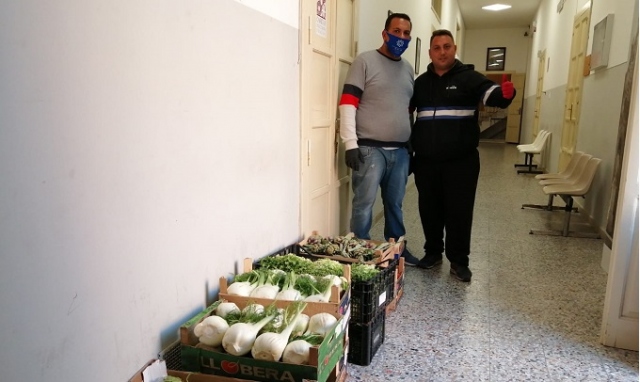 Siracusa, ortaggi in dono alla Caritas per le famiglie in difficoltà