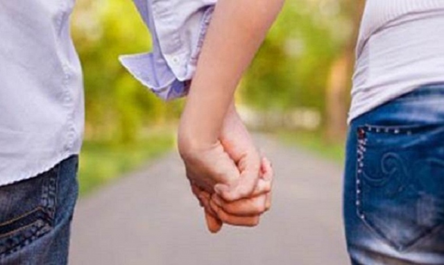 Fase 2, ammesse visite ai "congiunti": sono compresi fidanzati e affetti stabili