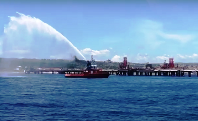 Siracusa, sirene accese della Capitaneria di Porto in segno di solidarietà ai lavoratori del mare. VIDEO