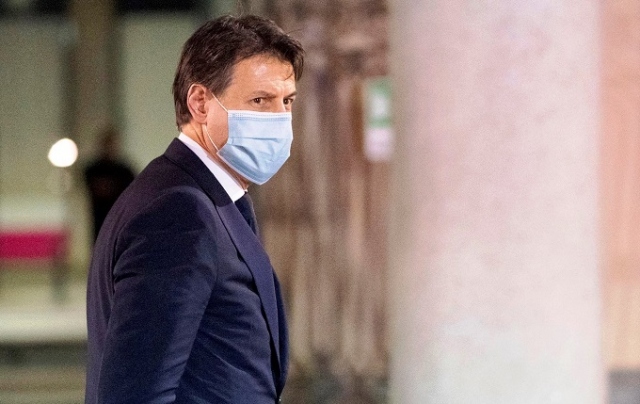 95662197_925463781268921_2976353821493559296_o