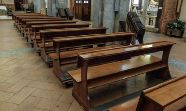 Messe dal 18 maggio, firmato l'accordo tra Cei e governo