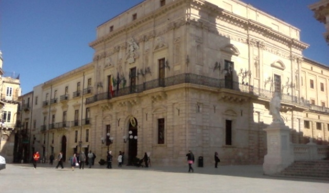 Siracusa, in scadenza appalto all'Ati UtilService e IdealService: a rischio 101 lavoratori. La Cisl al Comune "Proroga immediata"