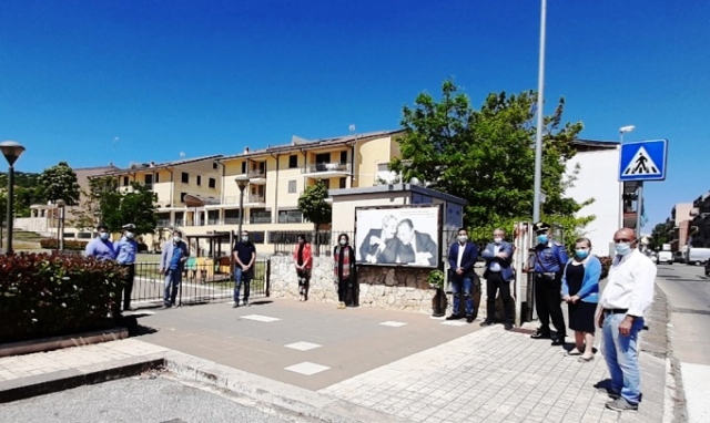 Canicattini Bagni, strage di Capaci: deposta corona d'alloro ai piedi della stele