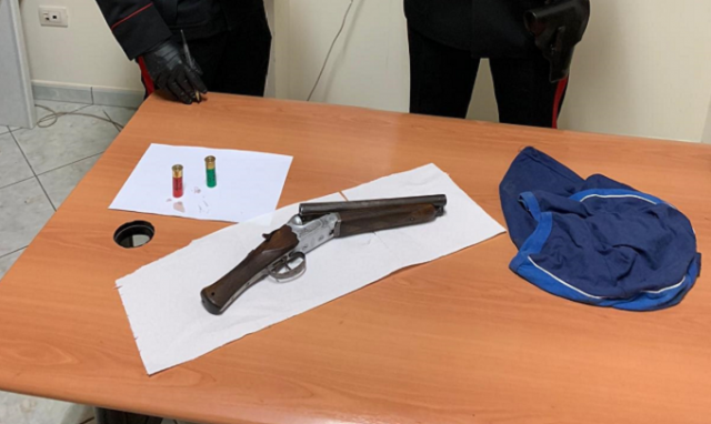 Cassibile, rinvenuta in aperta campagna una doppietta con matricola abrasa