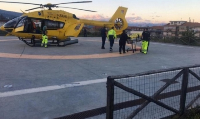 Sortino, sul tetto di casa per sistemare l'antenna tv, precipita da circa 3 metri: trasferito in elisoccorso al Cannizzaro