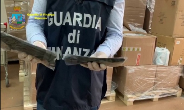 Nel Palermitano, sequestrate circa 40.000 mascherine