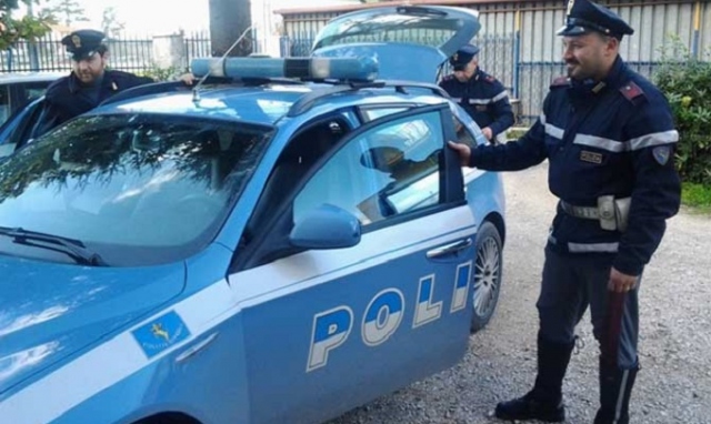 Augusta, rivendono merce rubata in un esercizio commerciale: denunciati i due