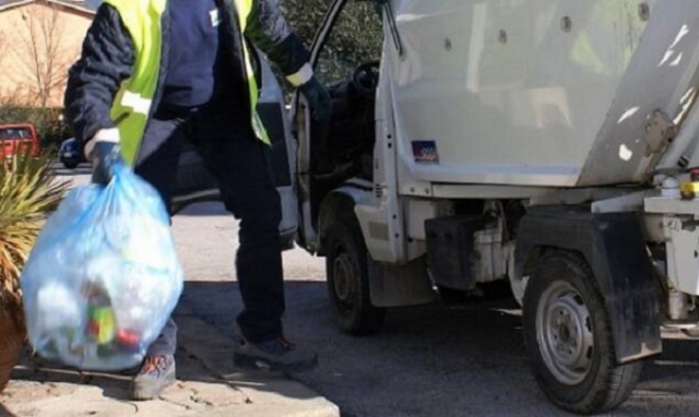 Siracusa, raccolta rifiuti: da domani in vigore orario estivo nelle zone balneari