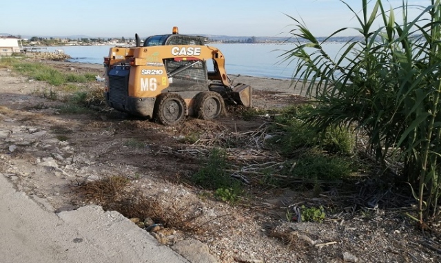Siracusa, pulizia della costa e delle strade di accesso al mare