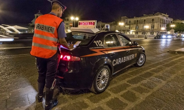 Siracusa, servizio straordinario di controllo del territorio: 2 denunce e sanzioni per 3.000 euro