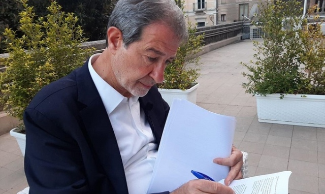 Fase 3, il ritorno alla normalità in Sicilia: riaprono discoteche e cinema, rinvio per i centri estivi per bambini