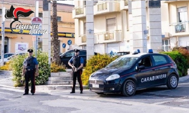 Rocambolesco inseguimento tra la Maremonti e Noto, arrestato 47enne