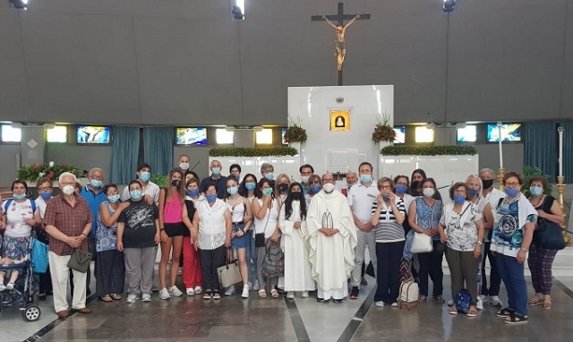 Siracusa, tornano i pellegrini al Santuario: uno dei primi gruppi è arrivato da San Cataldo