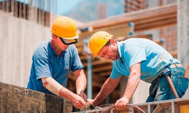 Siracusa, accordo raggiunto per gli ex Solesi: assorbimento di tutti i dipendenti