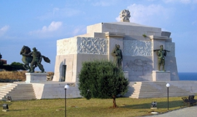 Siracusa, targa per le Vittime delle Foibe al Monumento ai Caduti