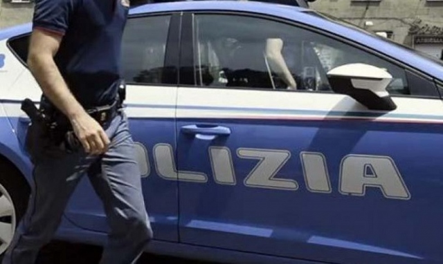 Augusta, martello a punta nascosto in auto: 42enne denunciato
