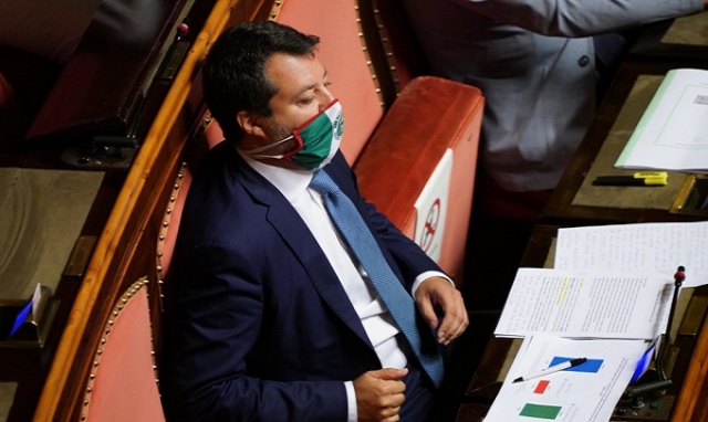 Caso Open Arms, il Senato dice sì al processo a Salvini