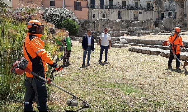 Siracusa, manutenzione straordinaria delle aree verdi dei siti archeologici