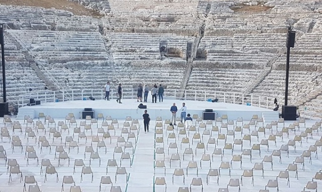 Siracusa, Teatro greco: al via domani la diretta streaming degli spettacoli