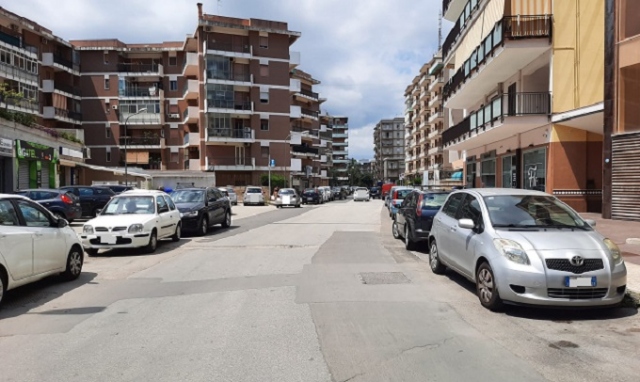 Siracusa, allarme furti in città: due negozi presi mira tra sabato sera e domenica. Confcommercio "Servono maggiori controlli"