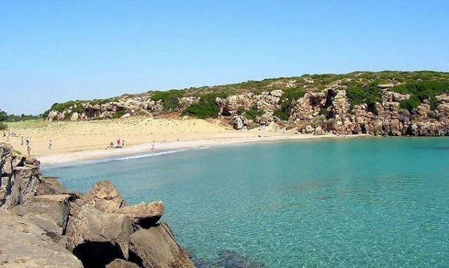 Ingresso a pagamento nella Riserva naturale di Vendicari, divampa la polemica