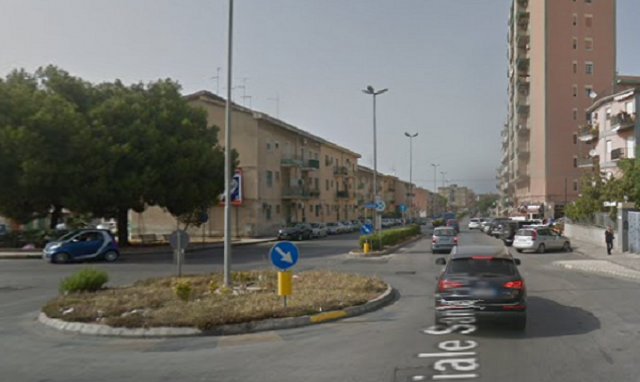 Siracusa, la rotatoria di Santa Panagia intitolata a Iano Battaglia