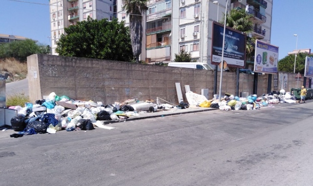 Siracusa, si inasprisce la lotta del Comune agli "sporcaccioni": nuove telecamere e appostamenti