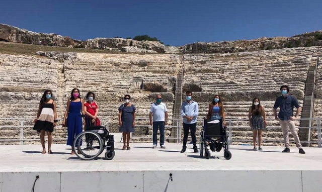 Siracusa, dal Rotaract Ortigia 2 sedie a rotelle per il Parco archeologico