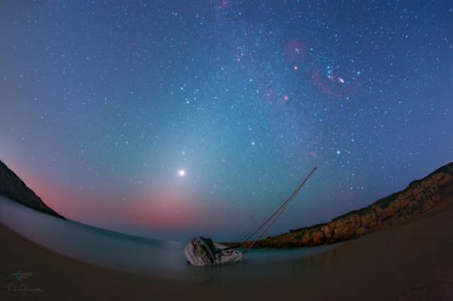 Nasce un nuovo giorno a Calamosche dopo lo sbarco di un gruppo di migranti: il nuovo scatto di Dario Giannobile